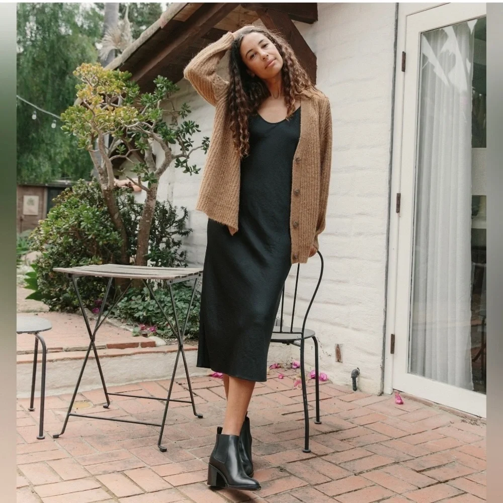 Jenni Kayne Chelsea Black Leather Ankle Heeled Boots